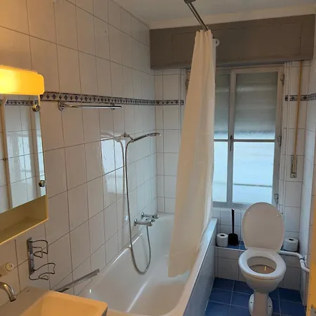 3 Bedrooms In Appartement *